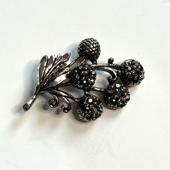 Vintage Tammey Jewels Silver Tone Faux Marcasite Rhinestones Brooch - Picture 7 of 13